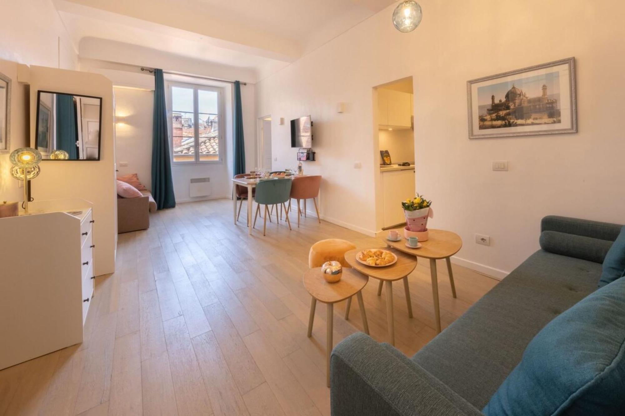 06A3 - Lovely Apartment In The Heart Of Old Ніцца Екстер'єр фото